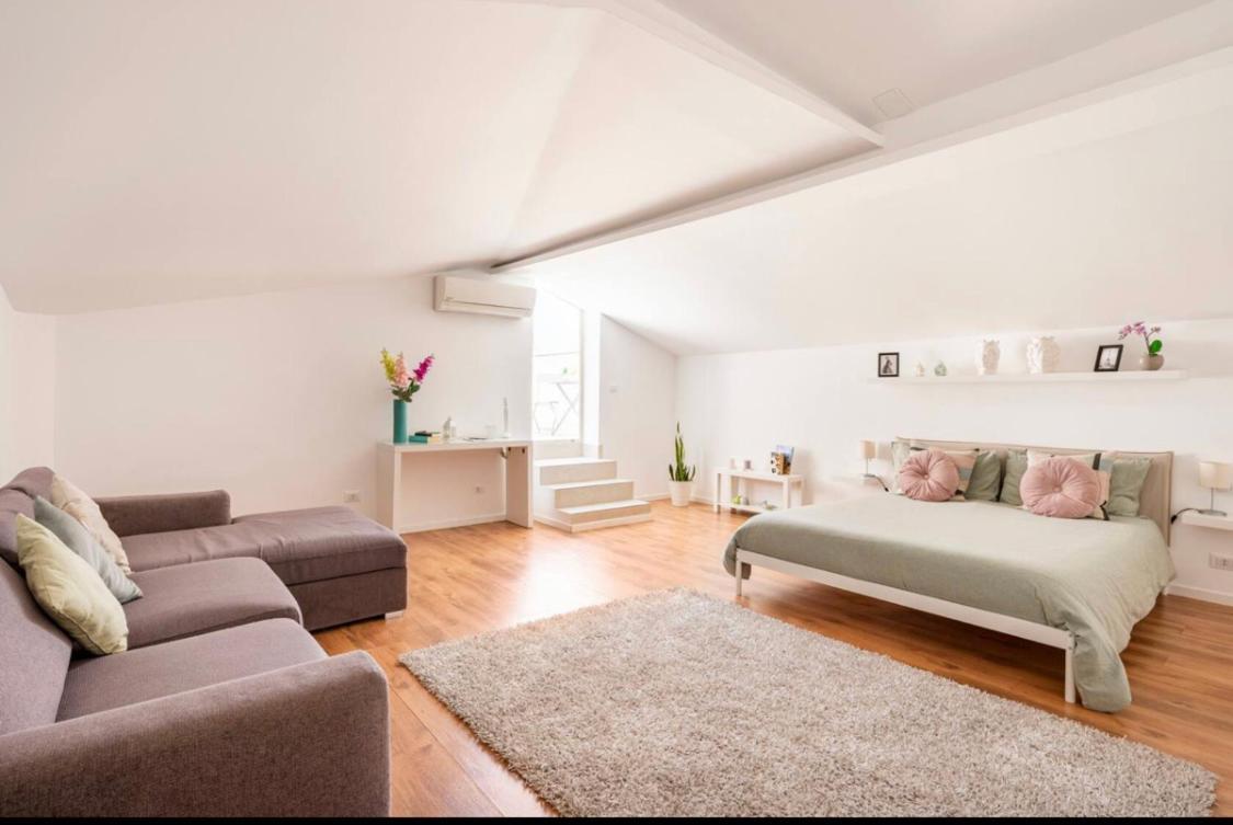 Mare Damuri Con Terrazza Vista Mare Apartment คาตาเนีย ภายนอก รูปภาพ